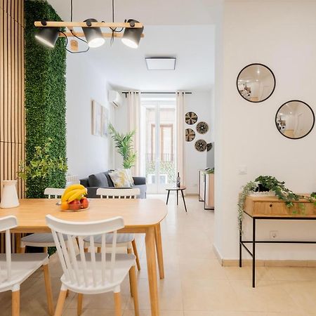For You Rentals Elegante Y Bonito Apartamento Temporal En El Corazon De Madrid Inf1C Exteriör bild